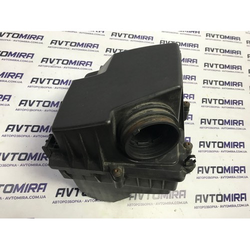 Корпус повітряного фільтра Opel Corsa D 1.7 CDTI  2006-2014 13277051
